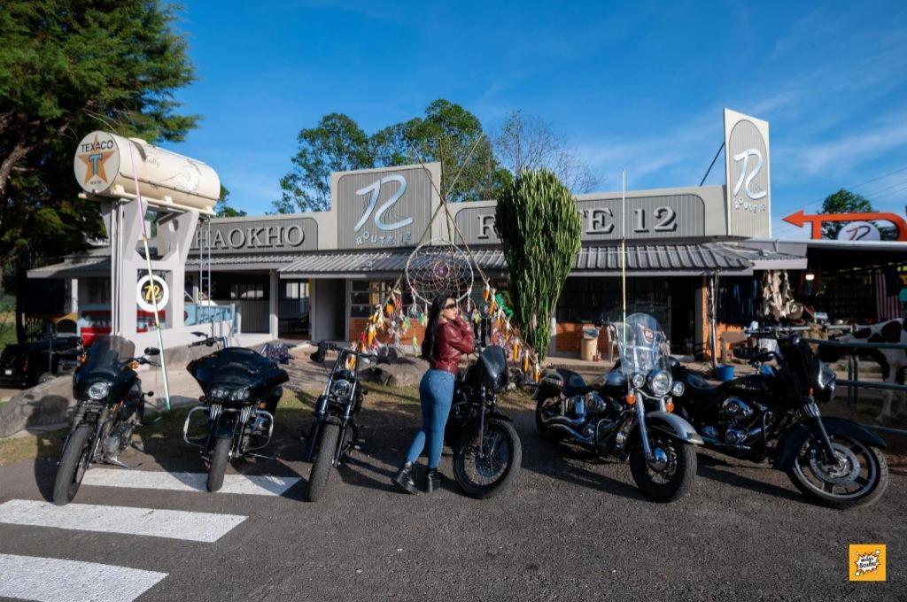 Route12 Hotel Khao Kho Bagian luar foto
