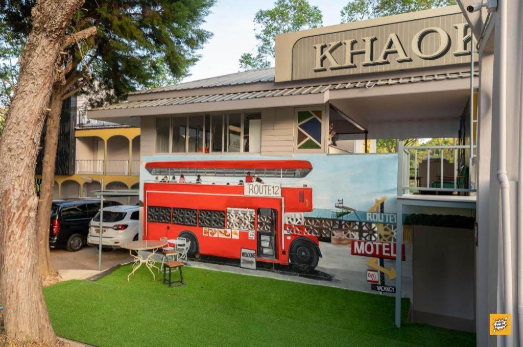 Route12 Hotel Khao Kho Bagian luar foto