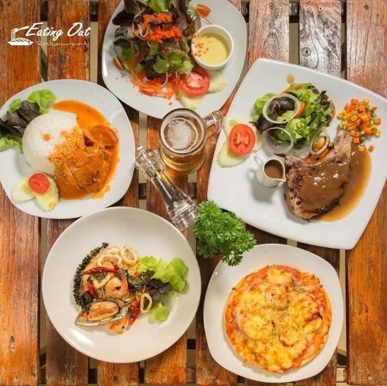 Route12 Hotel Khao Kho Bagian luar foto