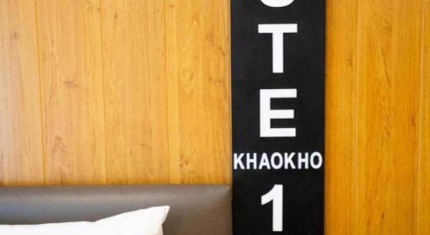 Route12 Hotel Khao Kho Bagian luar foto